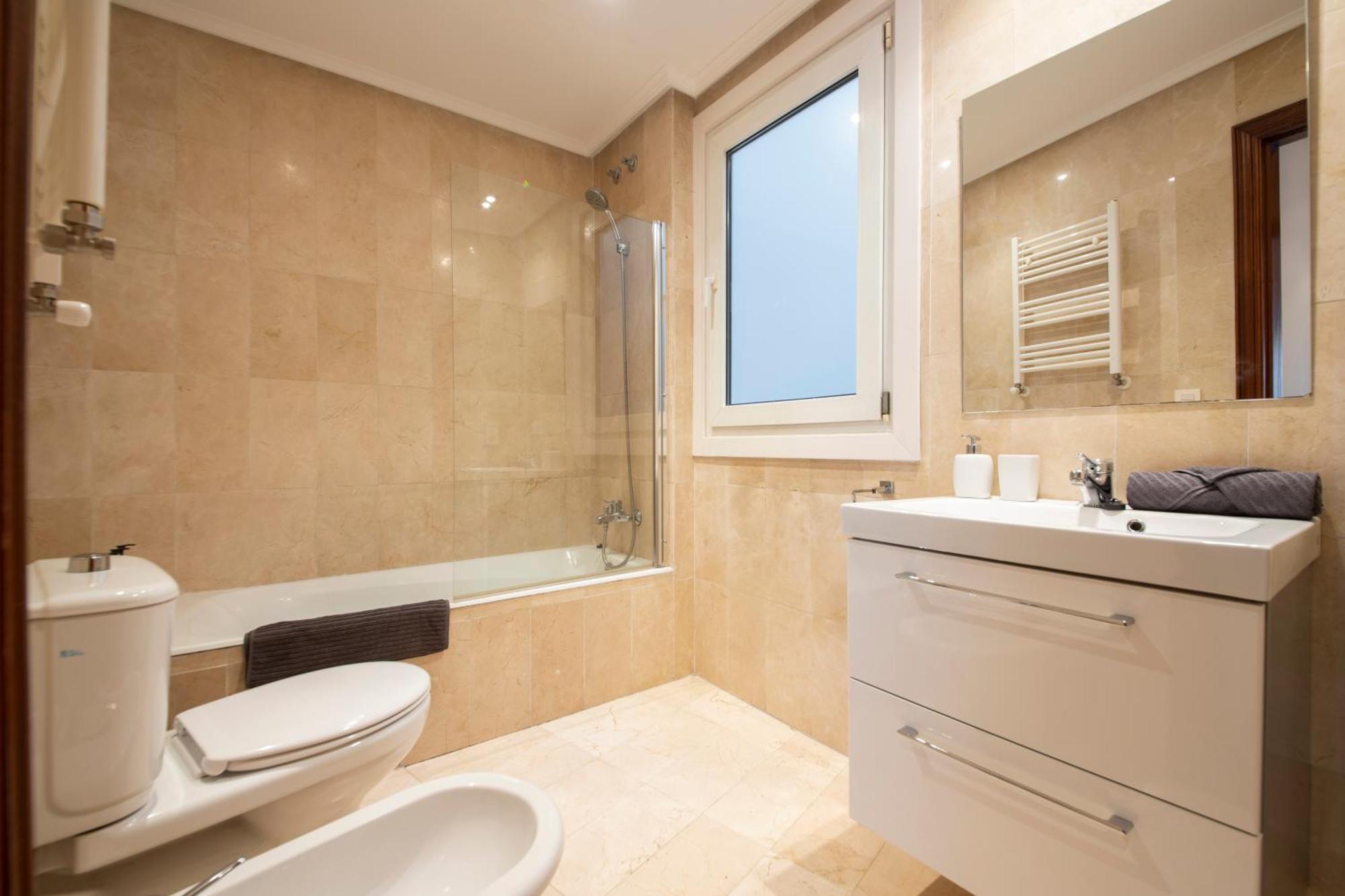 Plaza Pio XII Apartment San Sebastian Ngoại thất bức ảnh